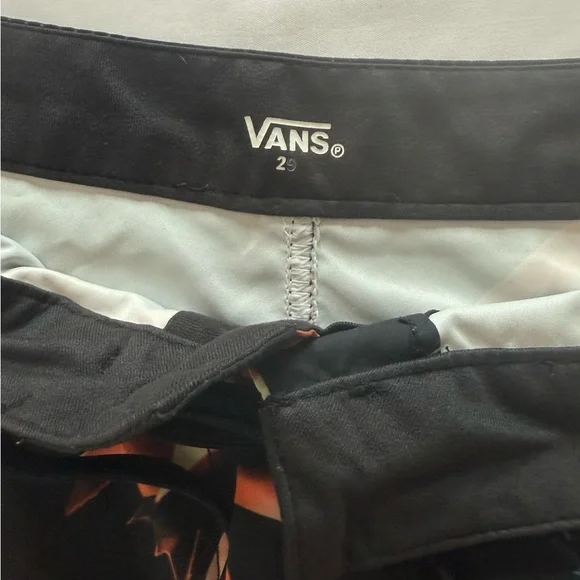 Van's 18" Outseam 2 Way Stretch Ever Ride Board Shorts - Picture 6 of 7